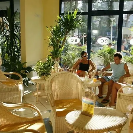 Lavish Apartment In Cattolica With Swimming Pool
