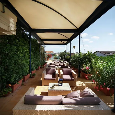 Daire Lavish Apartment In Cattolica With Swimming Pool